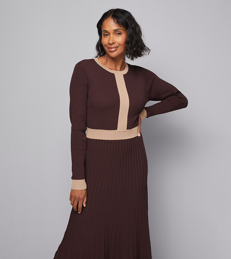 Tipped Pleated Hem Midi Dress