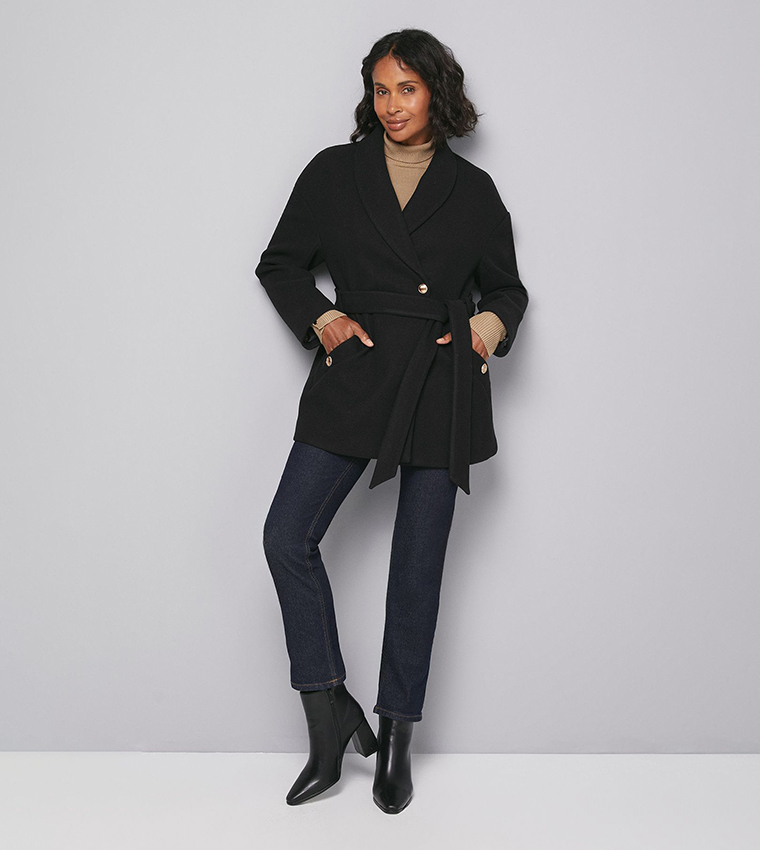 جاكيت بكم طويل بياقة شال 