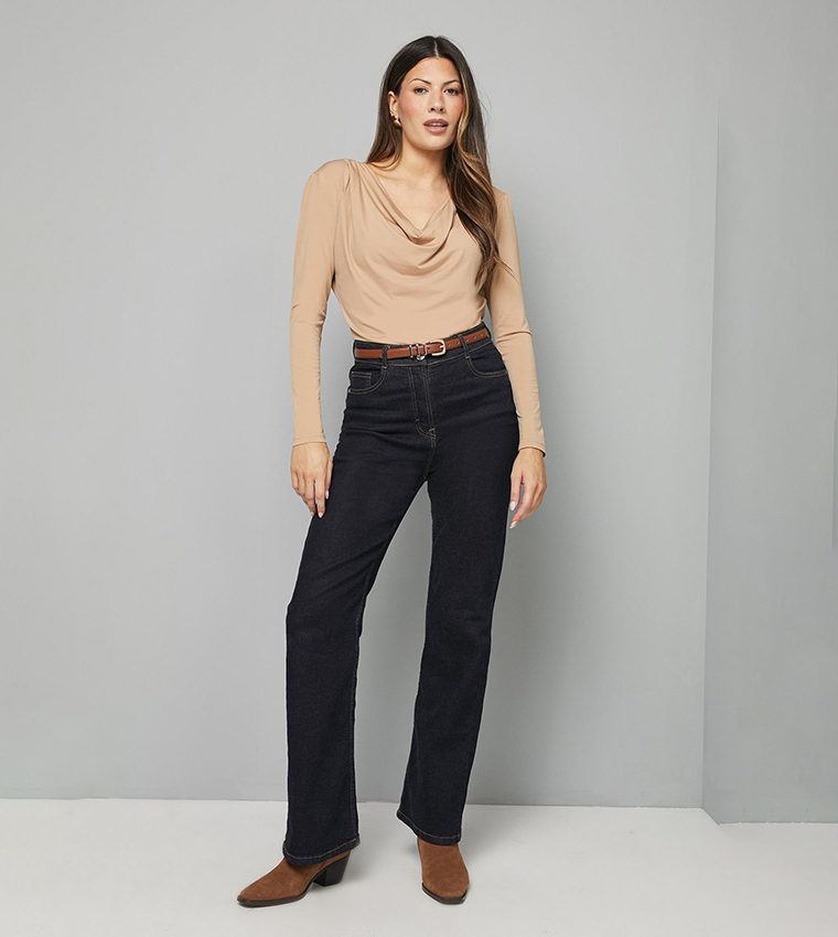 توب جيرسي بسادة بياقة منسدلة 