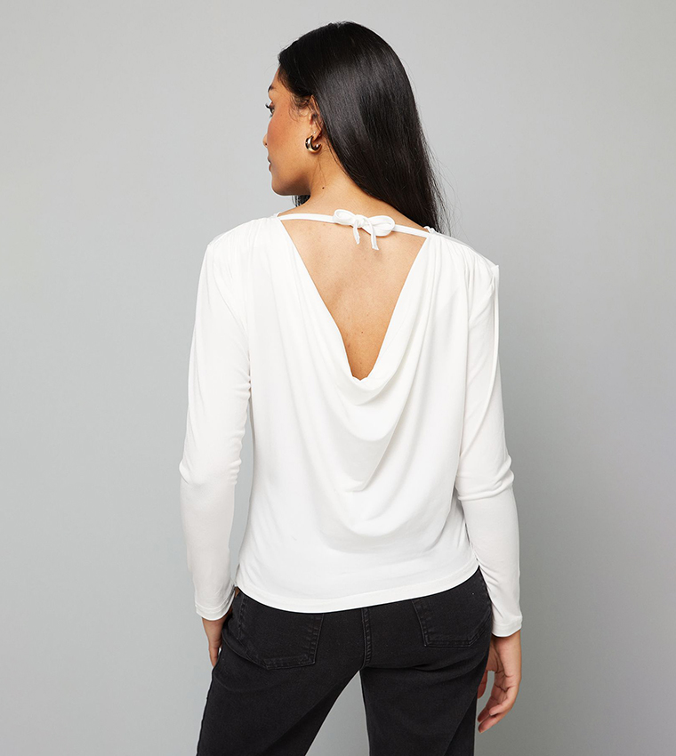 توب جيرسيه بياقة متدلية للمقاسات الصغيرة 