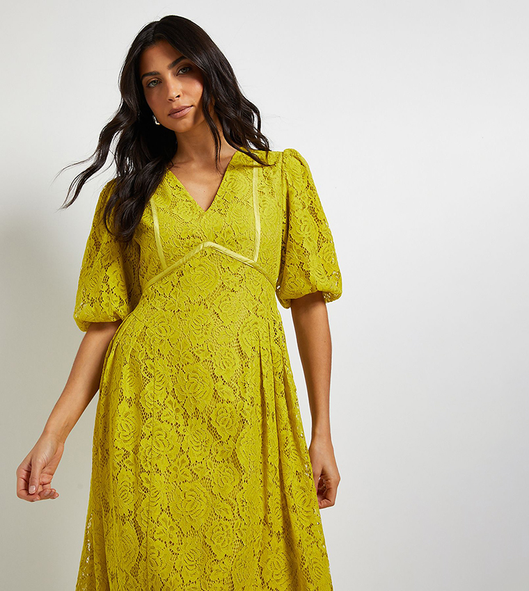 Lace Puff Sleeves Midi Dress