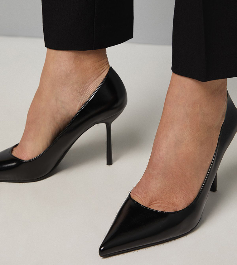 حذاء جلد صناعي بكعب ستيليتو 