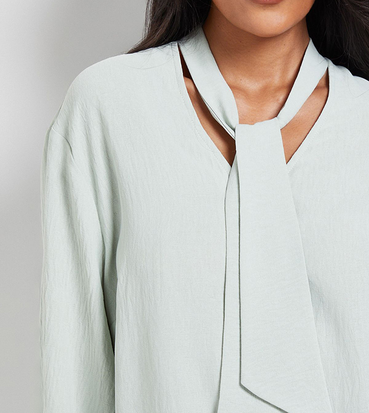 Petite Tie Neck Woven Long Sleeves Top