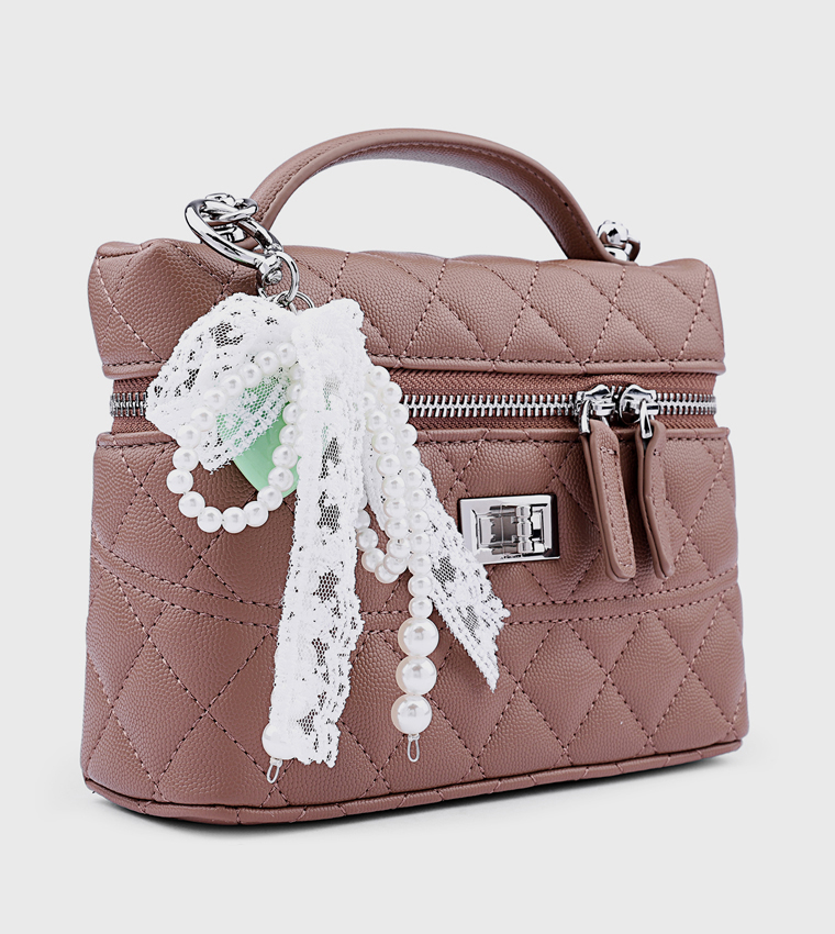 شنطة يد مبطنة بحزام كروس بادي 