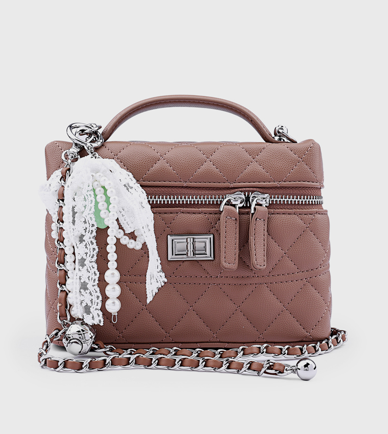 شنطة يد مبطنة بحزام كروس بادي 