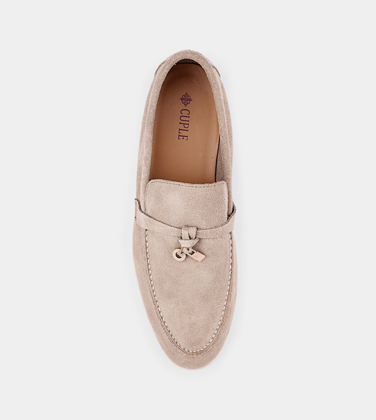 لوفر شامواه سادة بمقدمة دائرية 