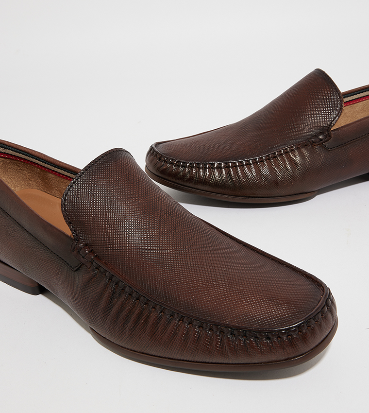 LUCAS Slip-On Loafers
