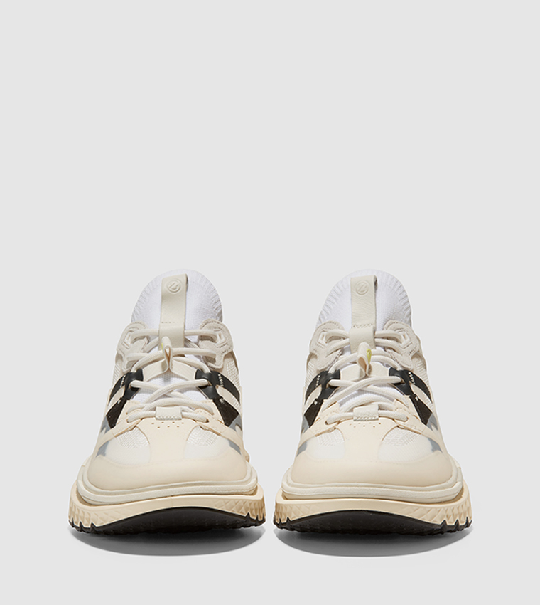 5.Zerogrand Wrk Low Top Sneakers