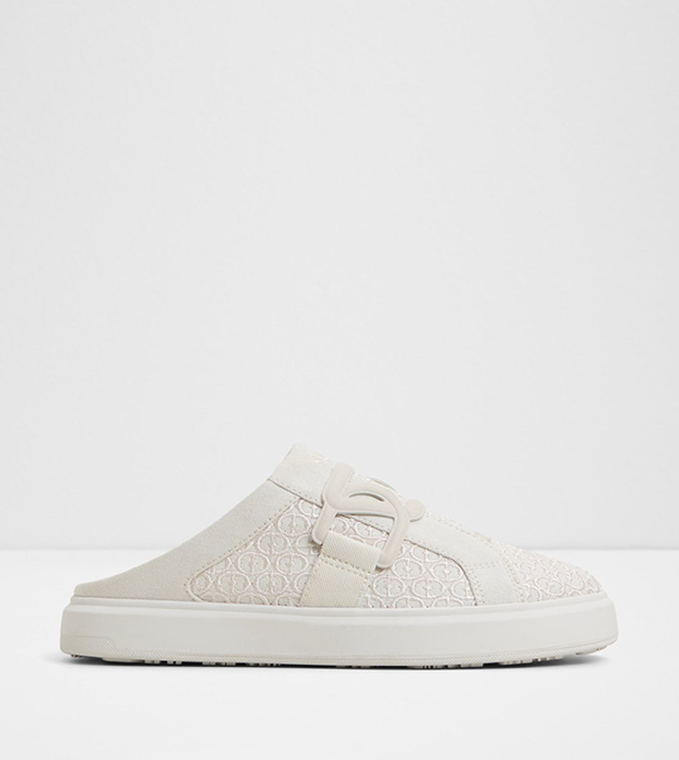 CABECUDOS Embroidered Canvas Mules
