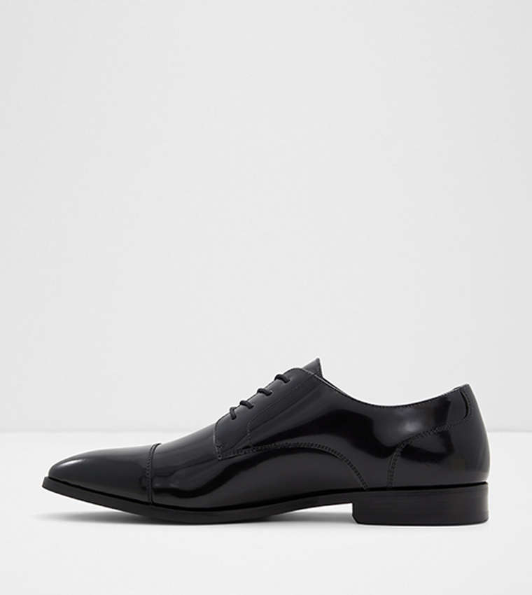 CALLAHAN Lace-Up Derby Shoes