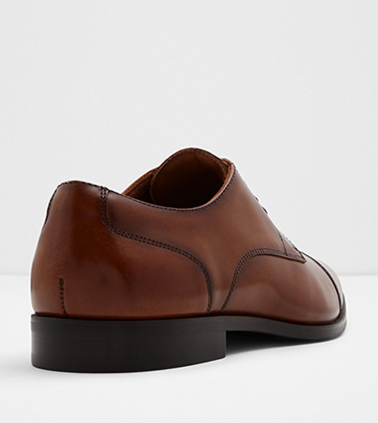 CALLAHAN Lace-Up Derby Shoes