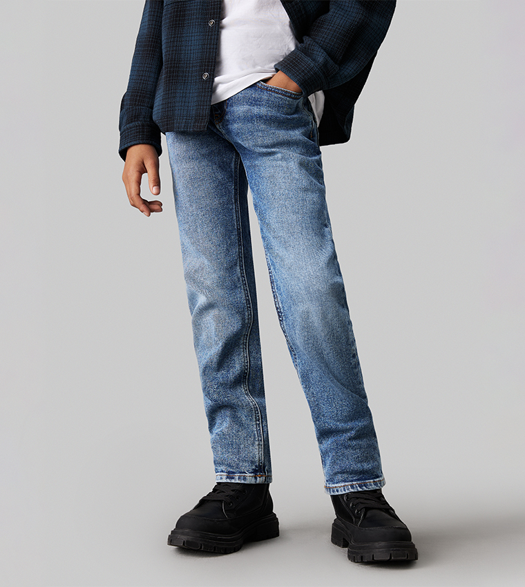 Washed Button Regular Fit Jeans