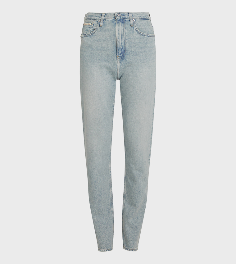 بنطال جينز ضيق