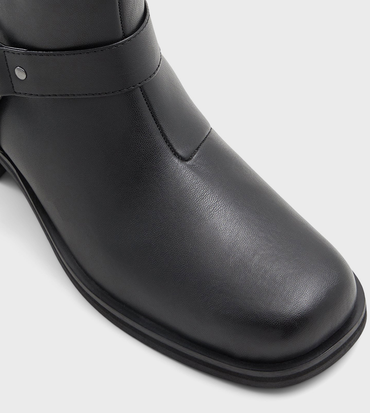 CAMINO Textured Ankle Boots
