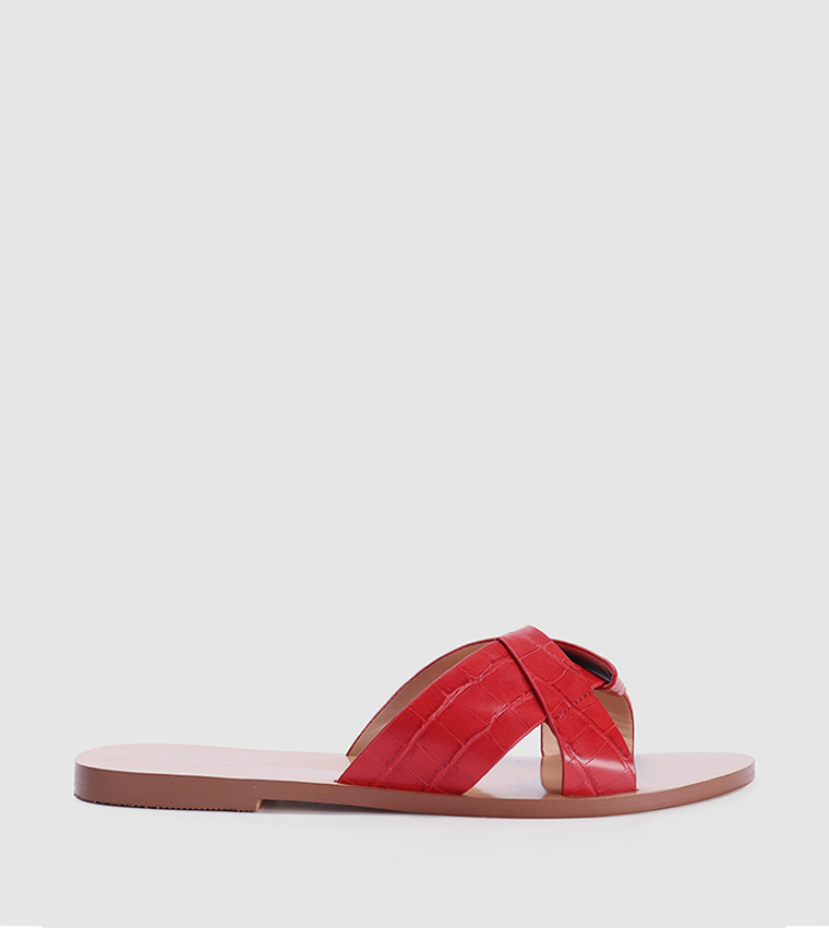 Buy Nine West CAPRA Cross Strap Flat Sandals In Red | 6thStreet UAE