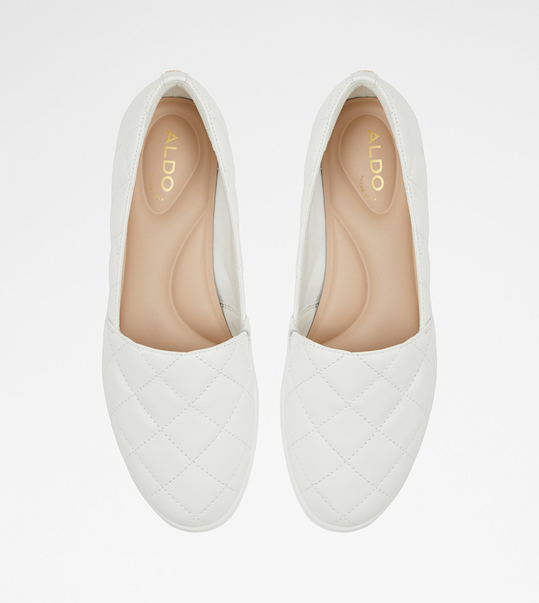 CARAENNON Quilted Slip-On Shoes