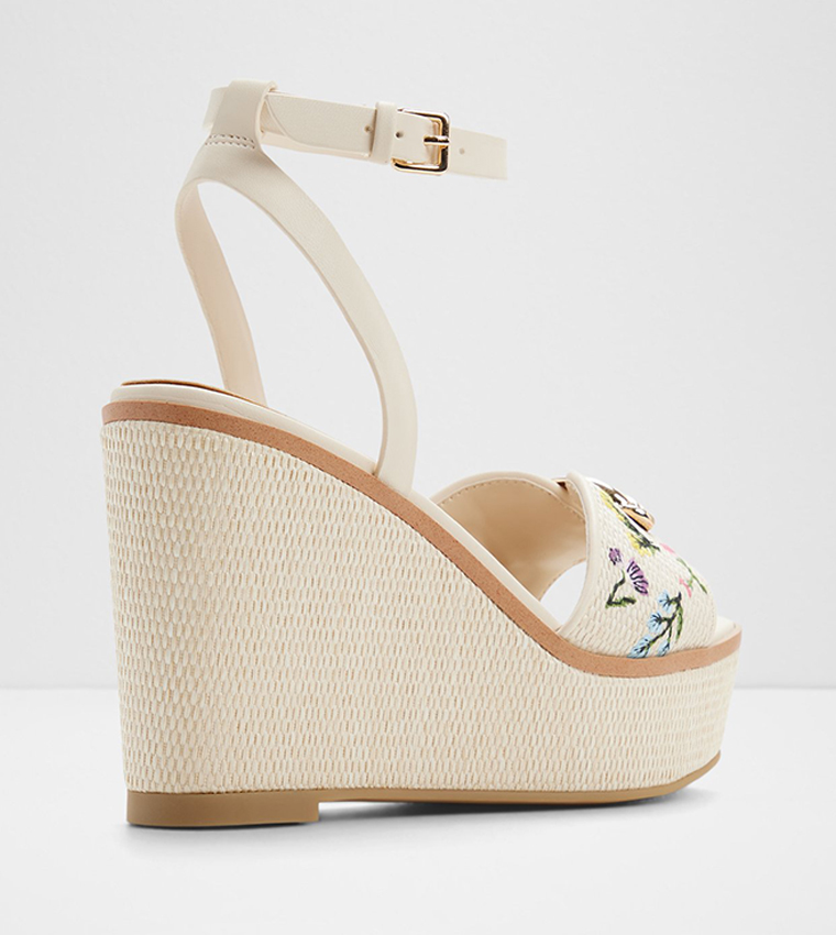 CARRABRIRIEL Ankle Strap Wedge Sandals