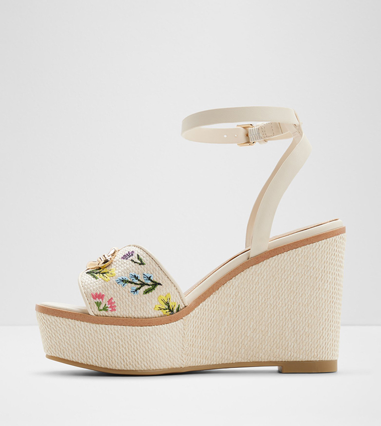 CARRABRIRIEL Ankle Strap Wedge Sandals