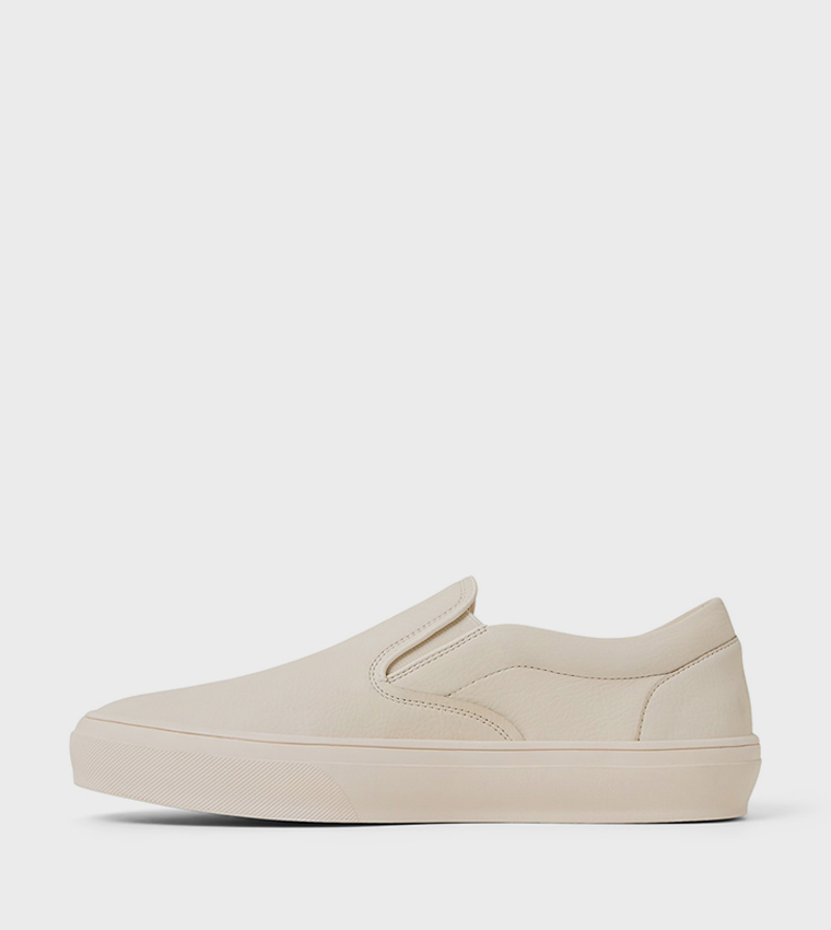 CARRIER Slip-On Casual Shoes