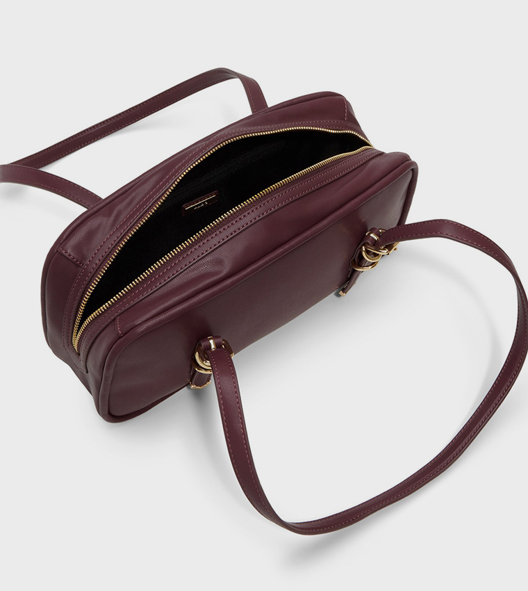 CASANDRA Solid Zippered Shoulder Bag