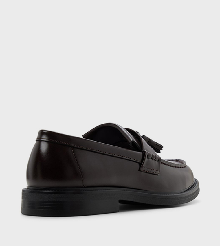 CHANCELLOR Solid Tassel Detail Loafers