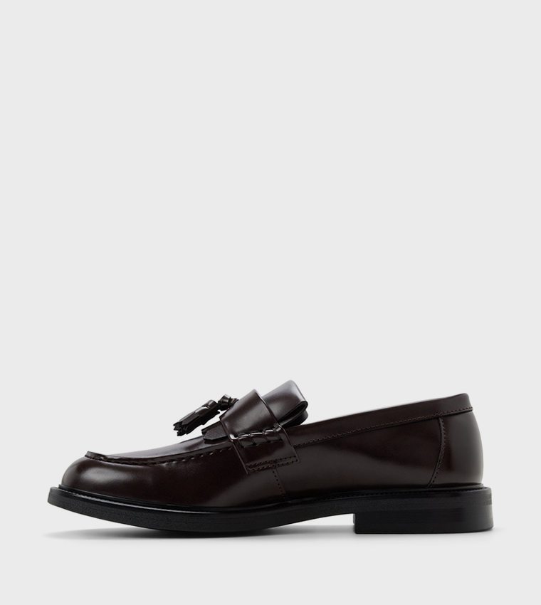 CHANCELLOR Solid Tassel Detail Loafers
