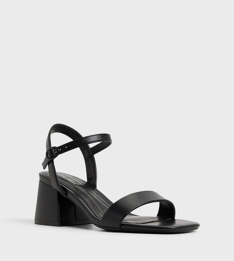 CHARLIEE Block Heel Sandals