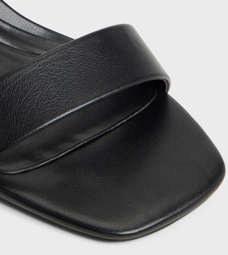CHARLIEE Block Heel Sandals