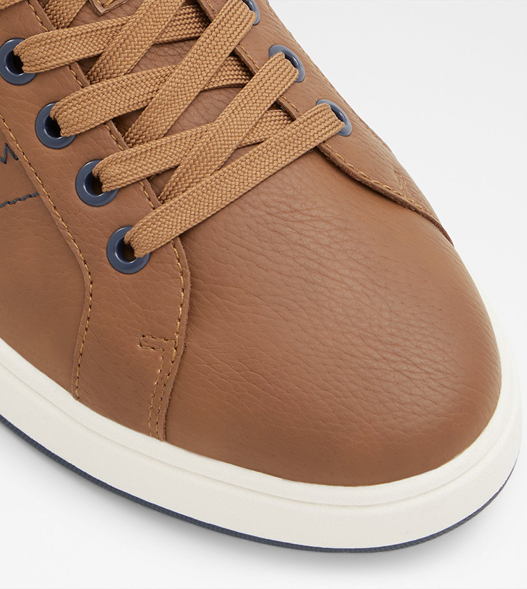 CITYWALK Round Toe Lace-Up Sneakers