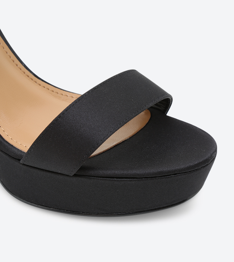 Ck1 Black Closed Toe Platform Sandals Black Strappy Tubular Wedge