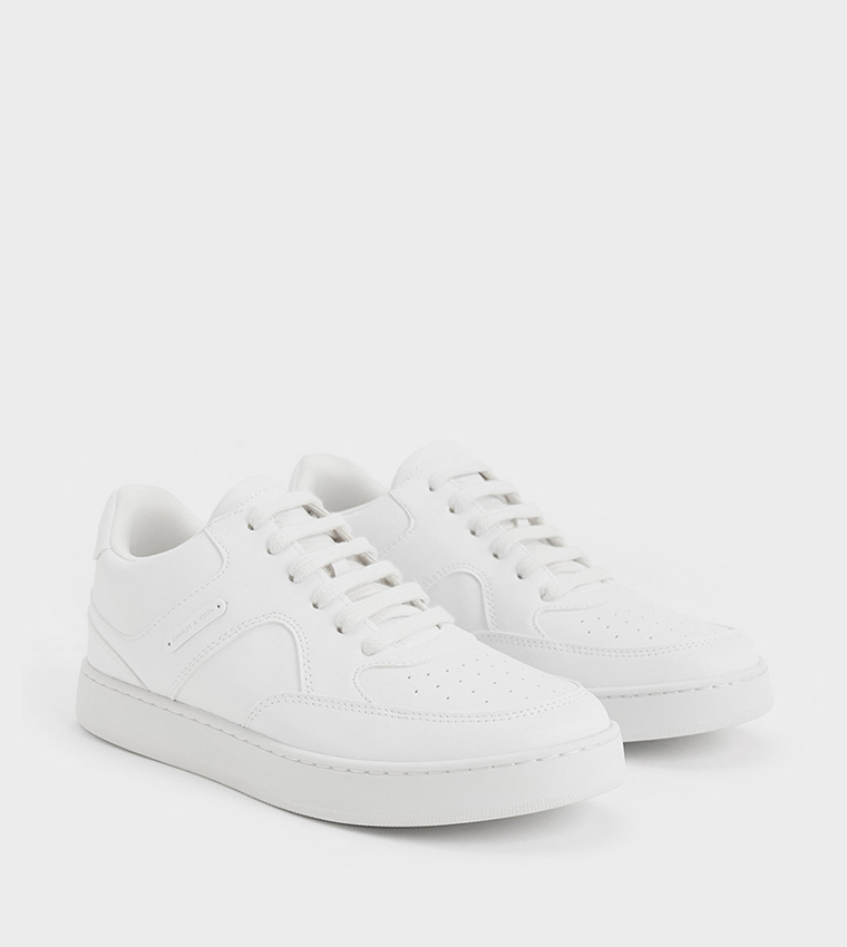 Round Toe Low Top Sneakers