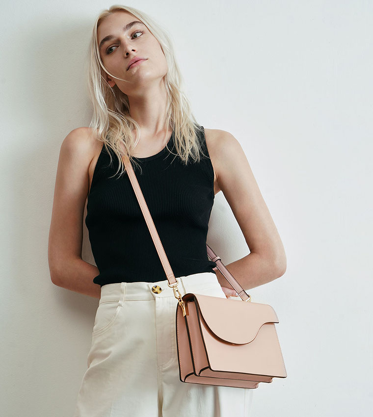 ピンク人気【 】CKJ Monogram Flap Shoulder Pouch Calvin-Klein-CKJ-Sculpted-