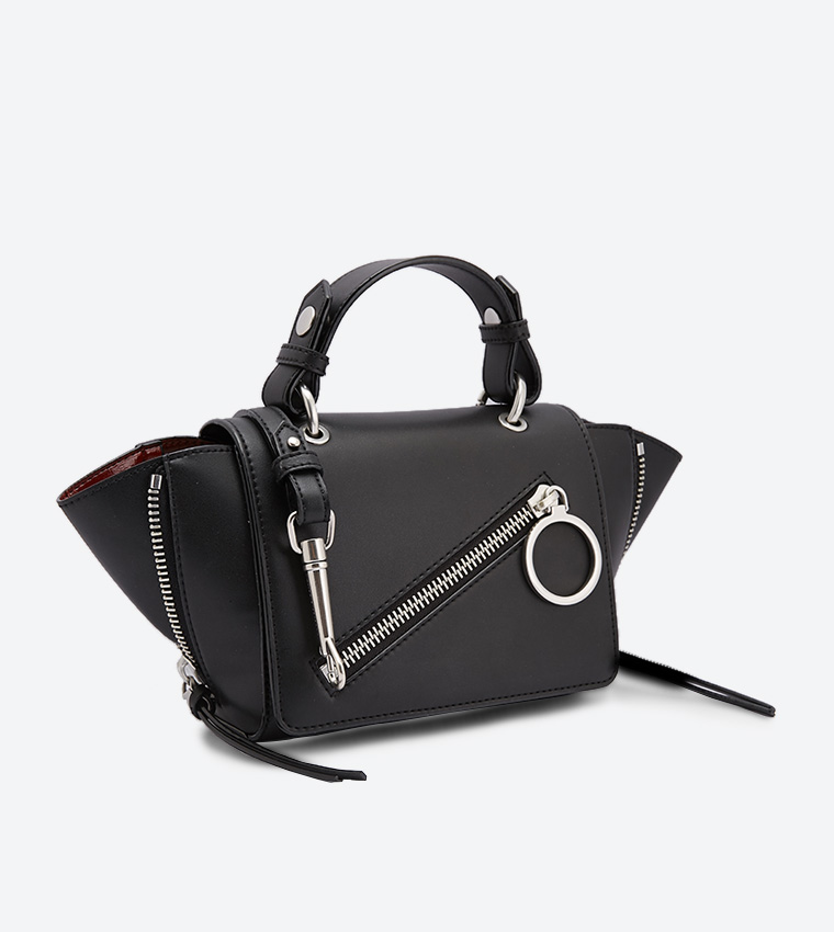 Top handle outlet trapeze bag