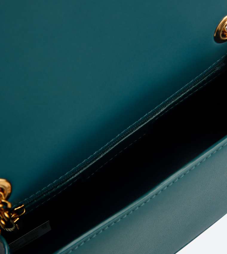 حقيبة كلتش بلون أخضر