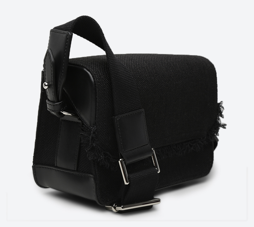 Cross Body Bag - Black - CK2-80670531