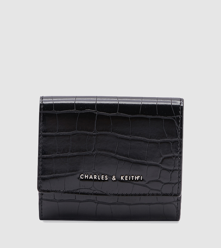 Buy Charles u0026 Keith Croc Effect Two Folded Short Wallet Black In Black |  6thStreet Oman