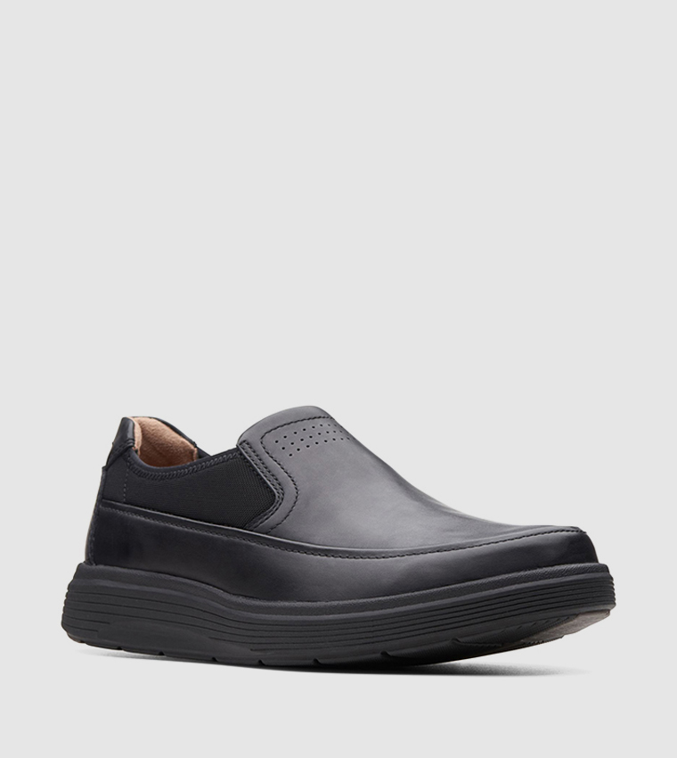Buy Clarks Un Abode Go Slip On Casual Shoes In Black | 6thStreet Saudi ...
