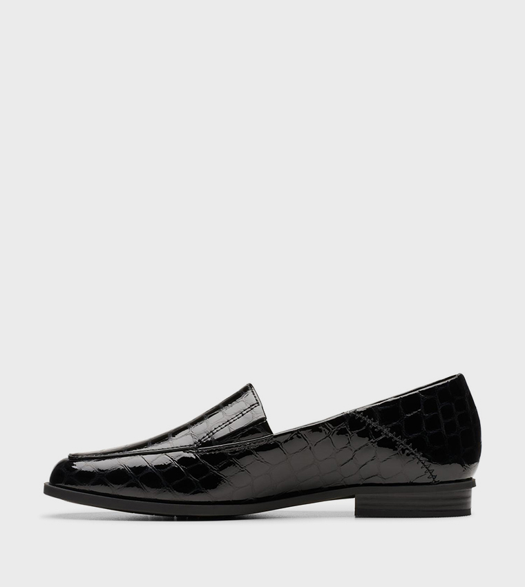 SARAFYNA FREVA Textured Slip-On Loafers