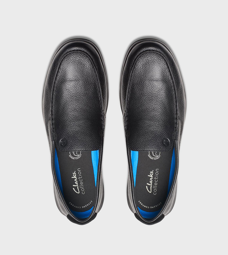 Flexway Step Textured Round Toe Slip-On Shoes