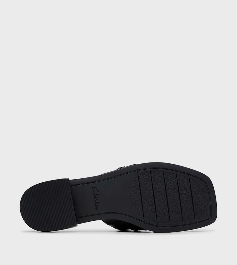ARIANY Low Heel Sandals
