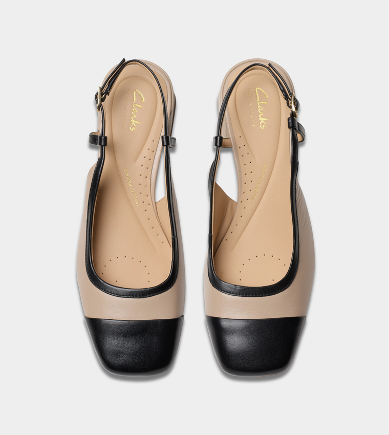 NYTA45 Cap Toe Slingback Pumps