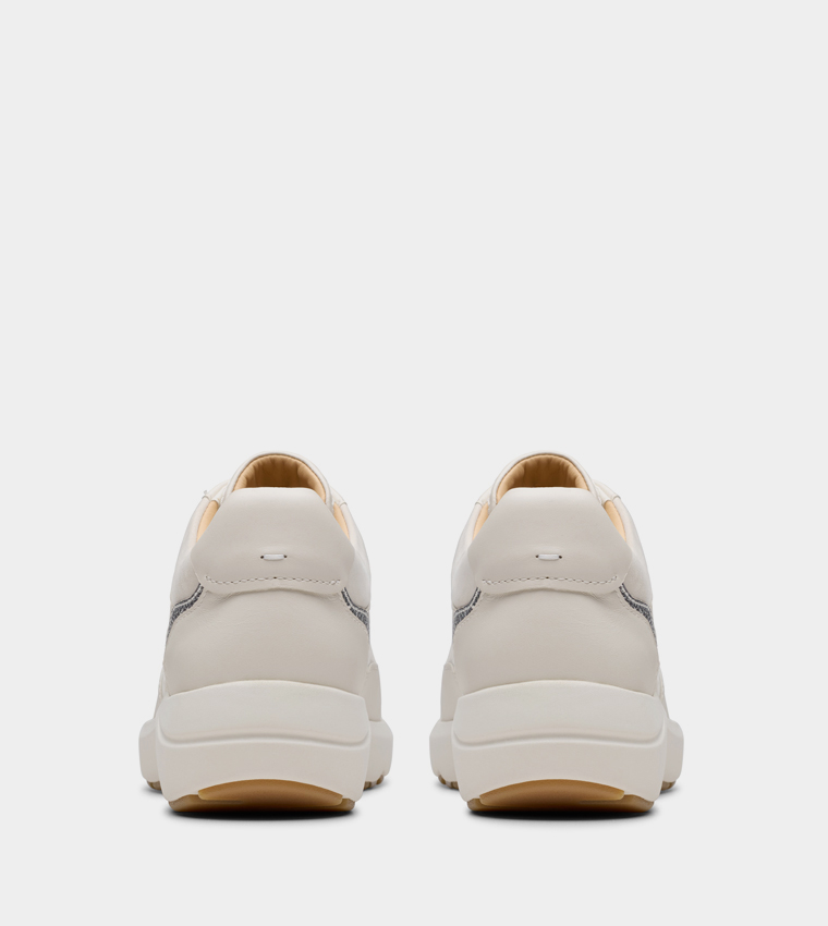 TIVOLI WALK Lace-Up Sneakers