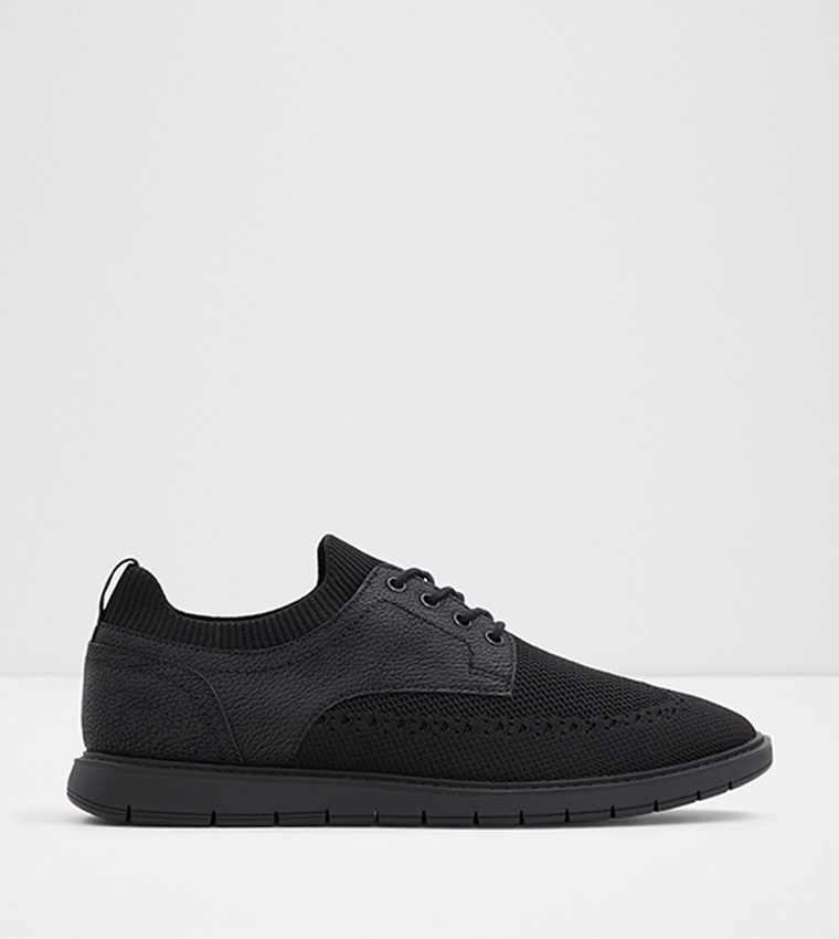 CLAYWOOD Mesh Lace-Up Shoes
