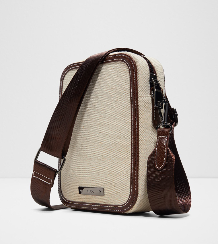 CLUBLIFE Textured Reporter Bag