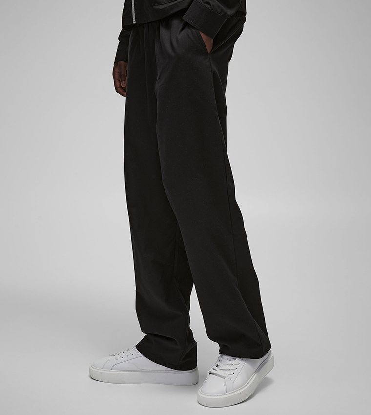 Mid Rise Straight Fit Trousers