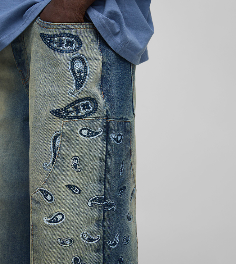 Paisley Embroidered Relaxed Fit Jeans