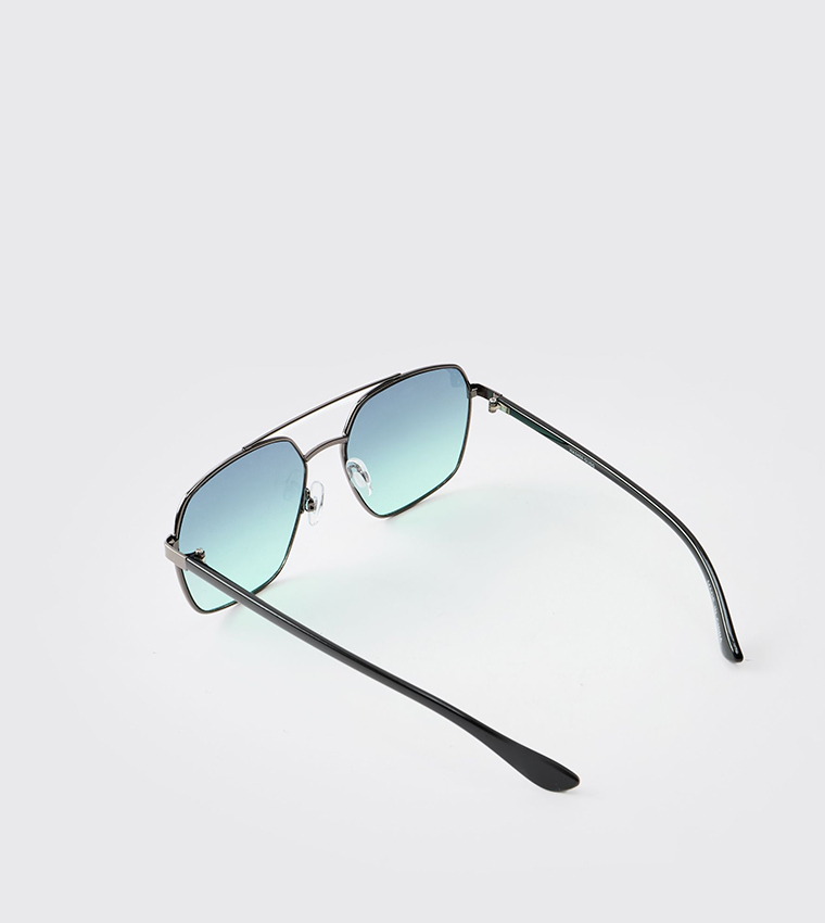 Tinted Lense Aviator Sunglasses