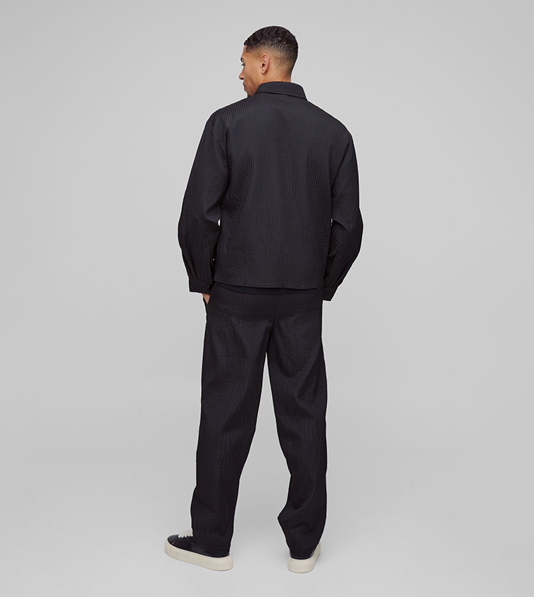 قميص خارجي بكسرات 