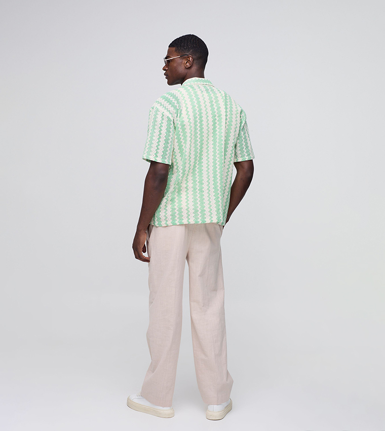 Zig Zag Open Weave Short Sleeves Shirt