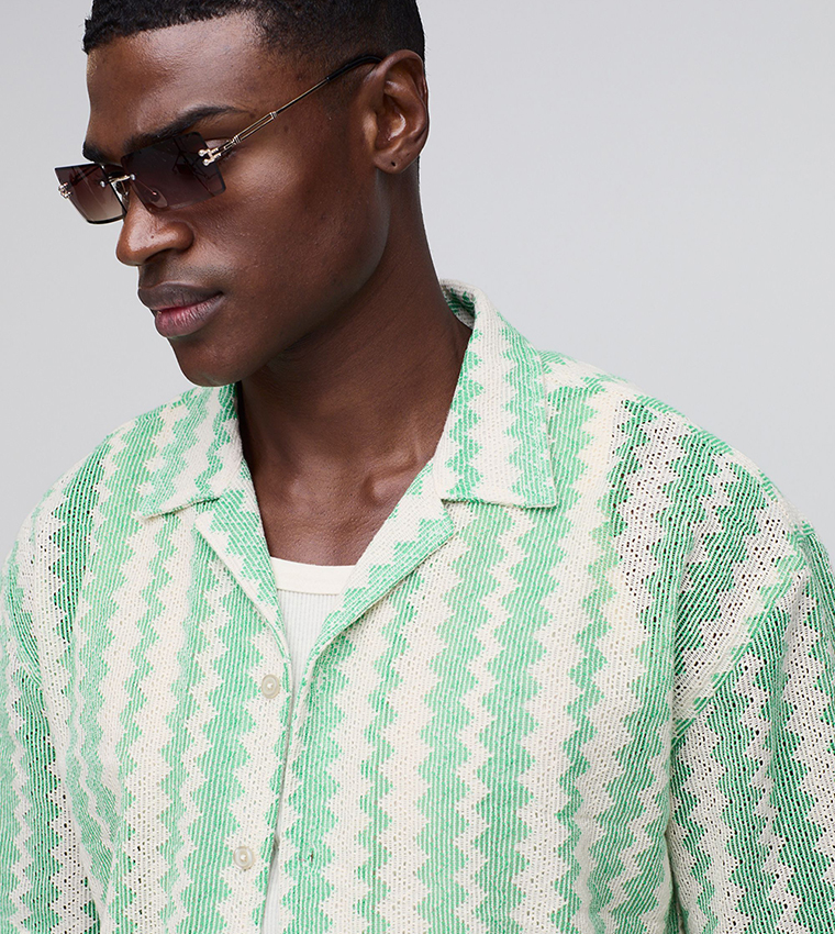 Zig Zag Open Weave Short Sleeves Shirt